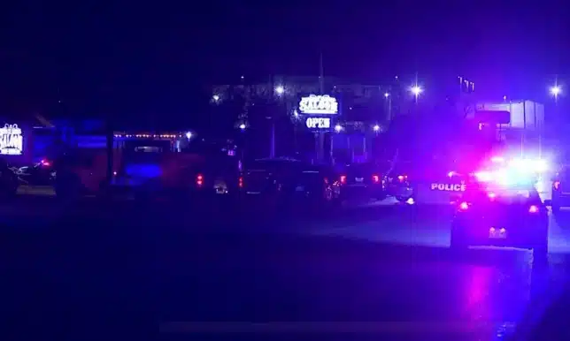 Oklahoma bar shooting results in at least three fatalities