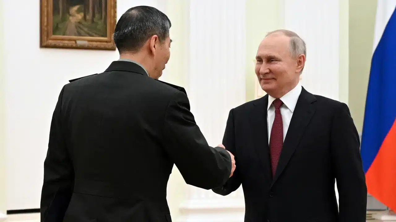 US-sanctioned Chinese defense minister visits Putin in Moscow