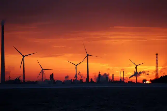 Russia plan to obliterate communication wires and wind turbines in the North Sea – Report