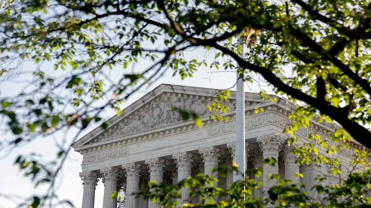 Decision of the Supreme Court on medication-assisted abortion and Samuel Alito’s dissent
