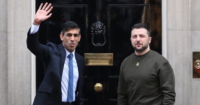 Zelensky and Rishi talk about intensifying military assistance to Ukraine