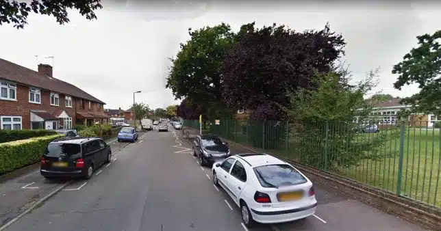 Guy, 17, fatally stabbed outside of elementary school