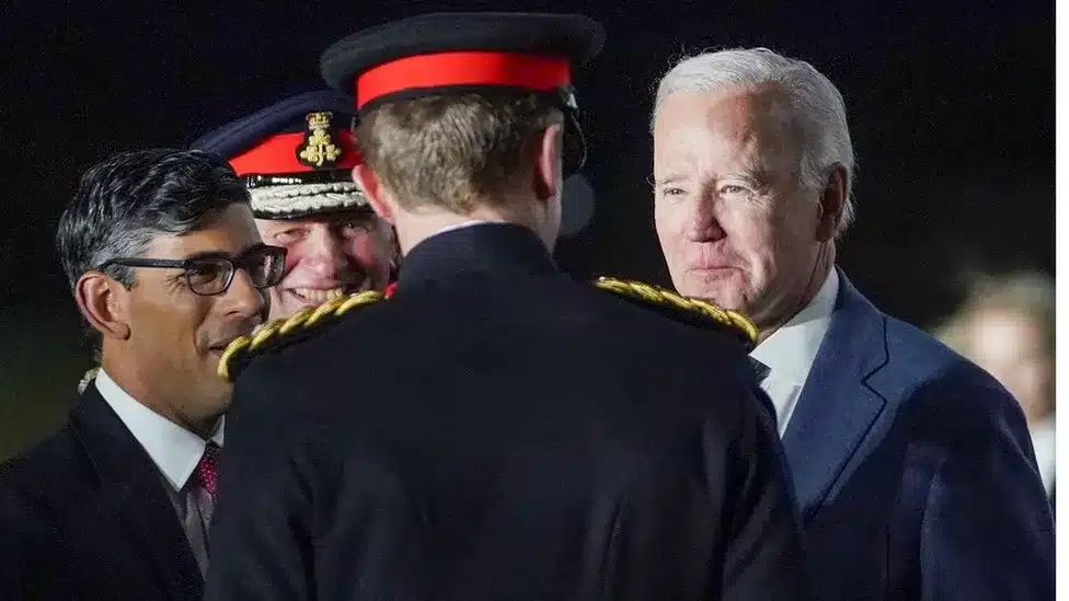 Biden lands in Belfast for a 4 day tour to help keep peace in Northern Ireland