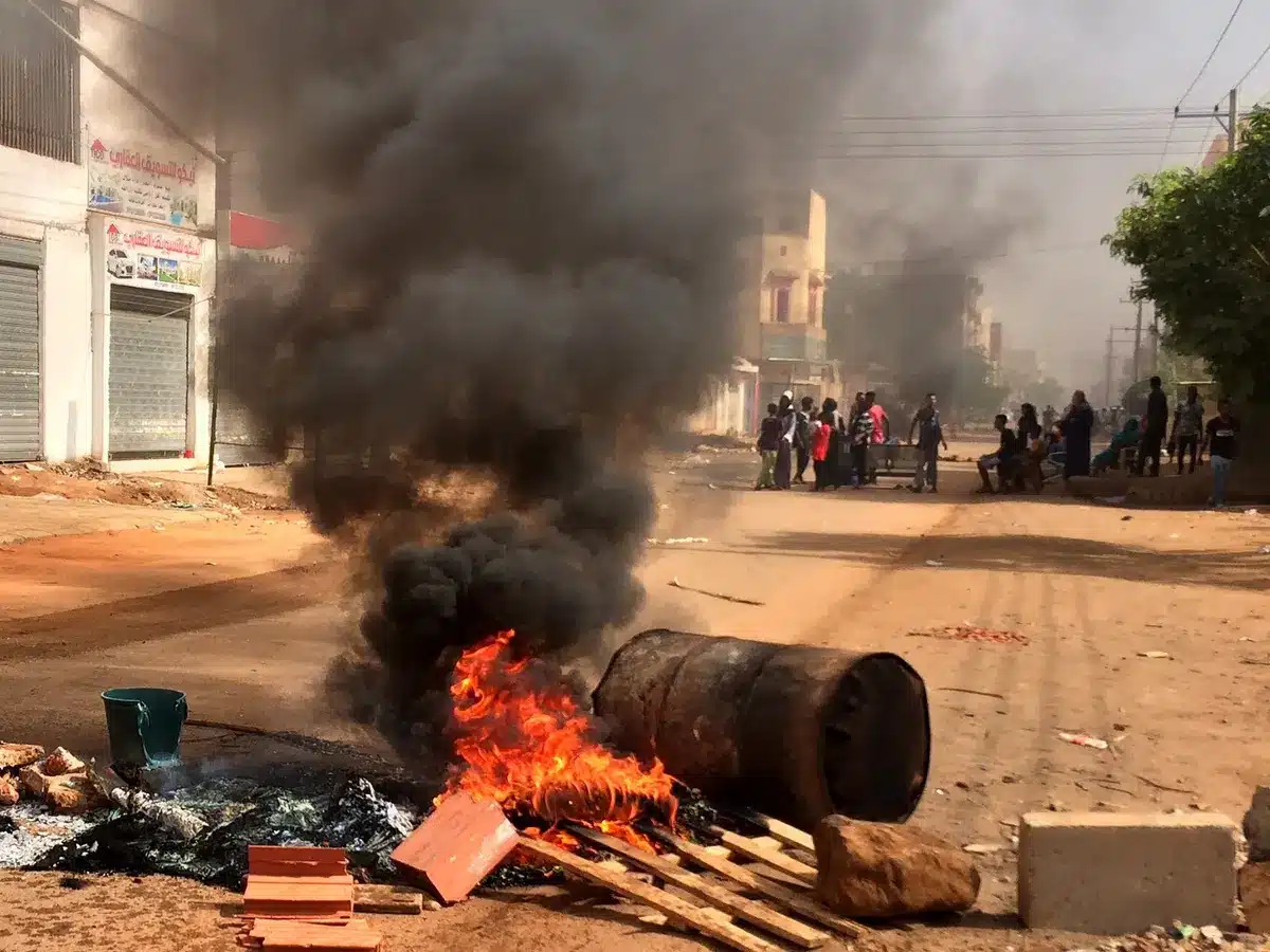 Unrest in Sudan grows as conflict enters Day 3