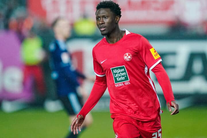 Aaron Opoku nets a goal in game against Hamburger SV