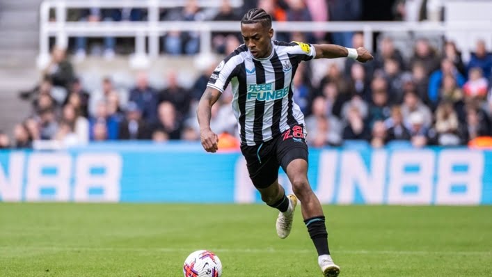 Guimaraes is in awe of Willock after his incredible assist