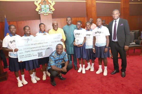 JHS students “wow” the President as they display road safety innovation at Jubilee House