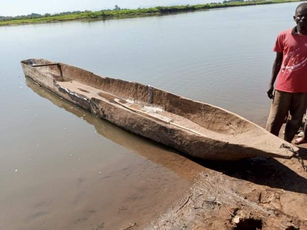 More than 20 displaced as hippo hits boat in Southern Malawi
