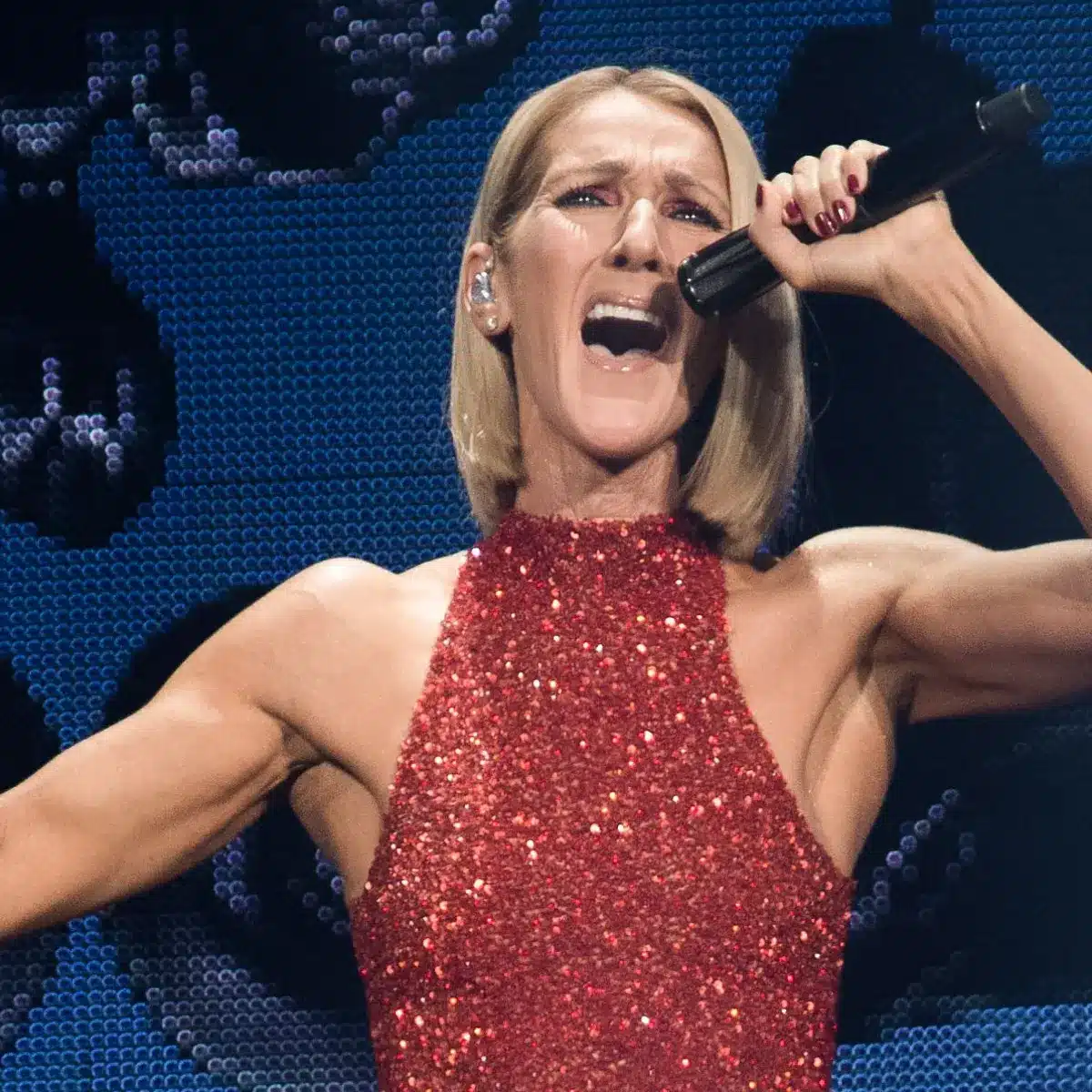 No effective medication has worked for my sister – Celine Dion’s sister