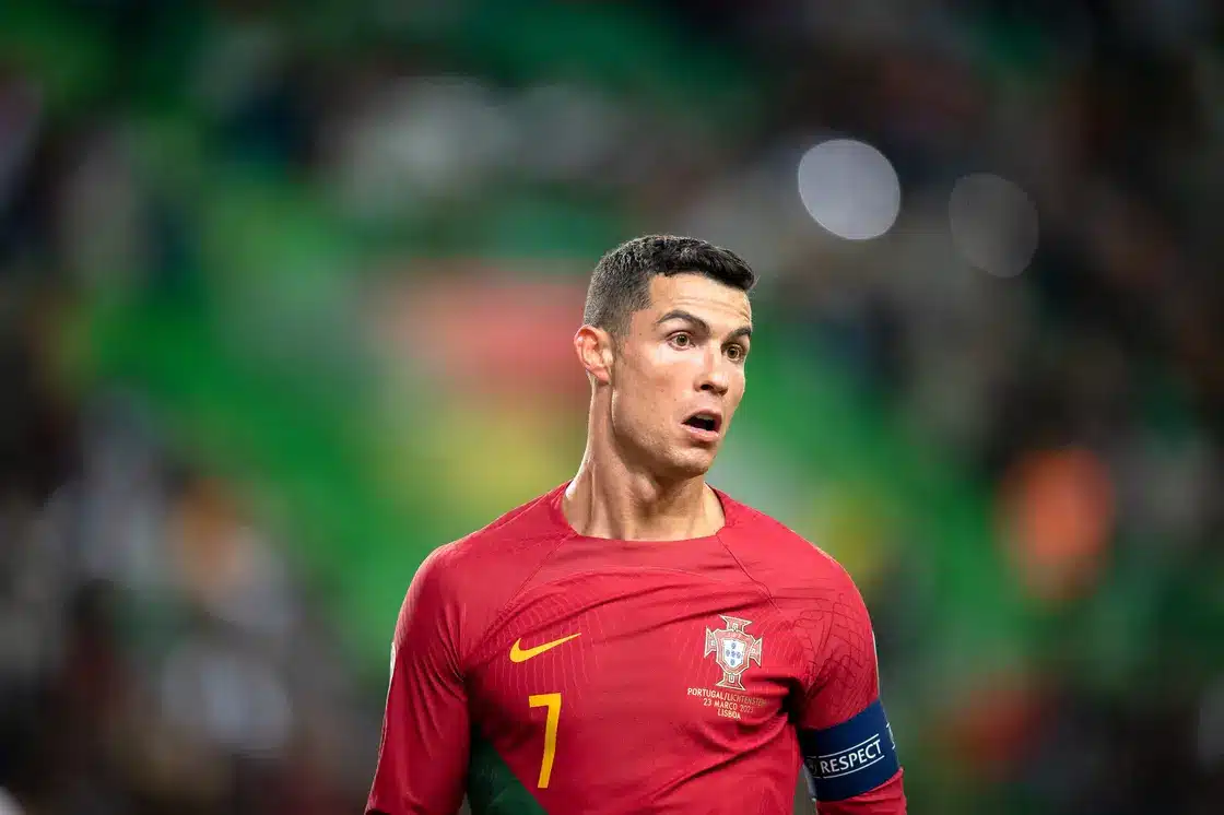 CR7 allegedly unfollows Bernardo after Ballon d’Or comment