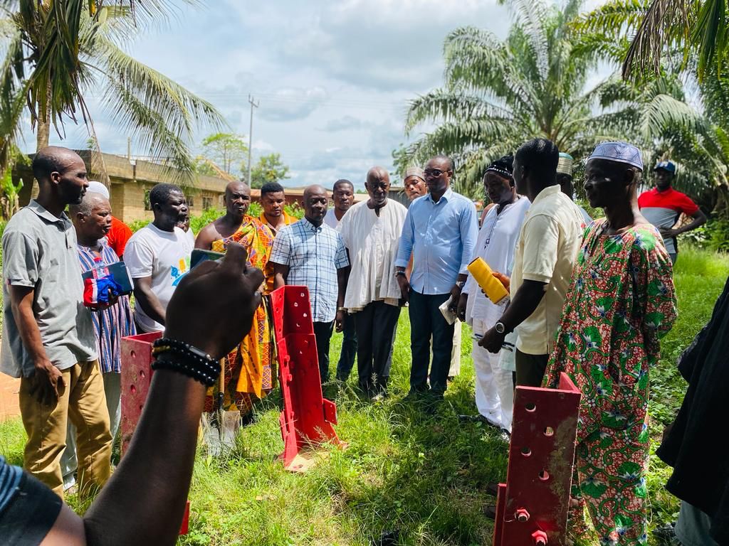 Upper West Akim MP cuts sod for construction of telephony project at Asuokaw