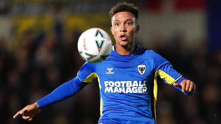 Ogundere’s early own goal pushed Grimsby to a winning finish