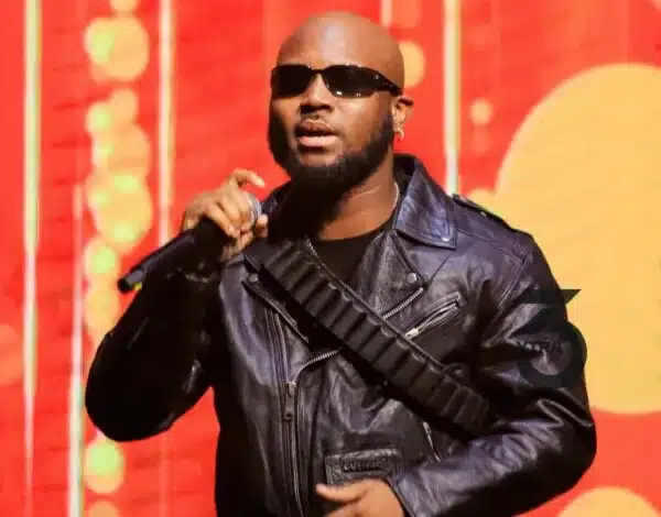 Barcelona give themselves a dressing room treat with Ghana’s King Promise’s Terminator track