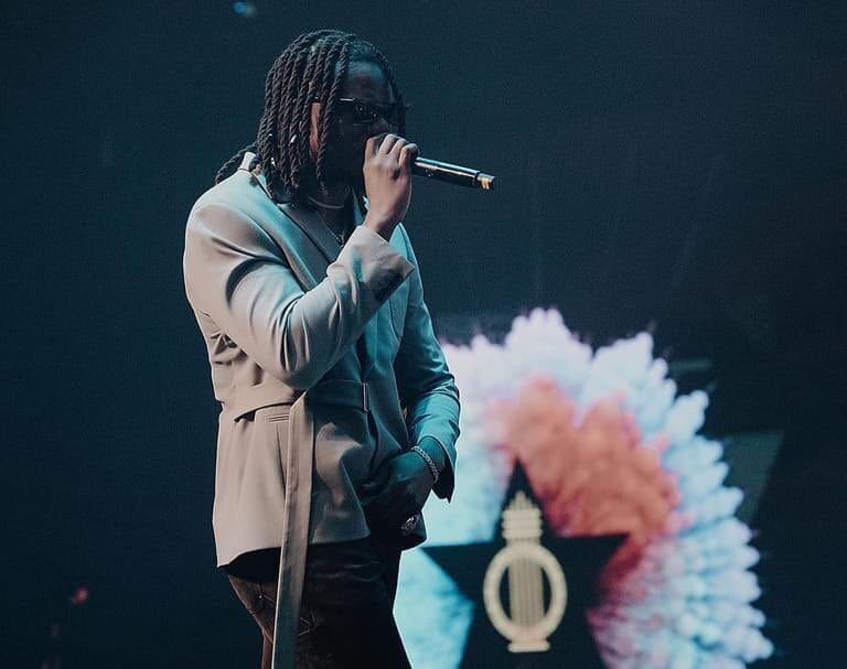 Check out Nigerian musician Pheelz’s performance at the VGMA