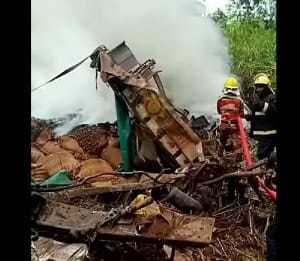 Driver trapped in truck with Cashew nuts dies