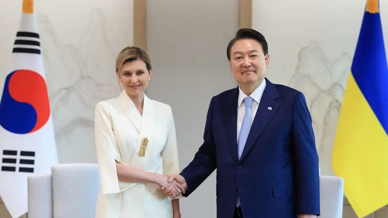 Ukraine’s first lady requests air defence systems from South Korea