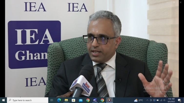 Economist calls for ‘Bank Tax’ to check too profitable financial institutions