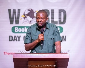 Integrate school libraries into Ghana Library Authority – CEO