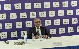Economist suggest the implementation of a bank tax