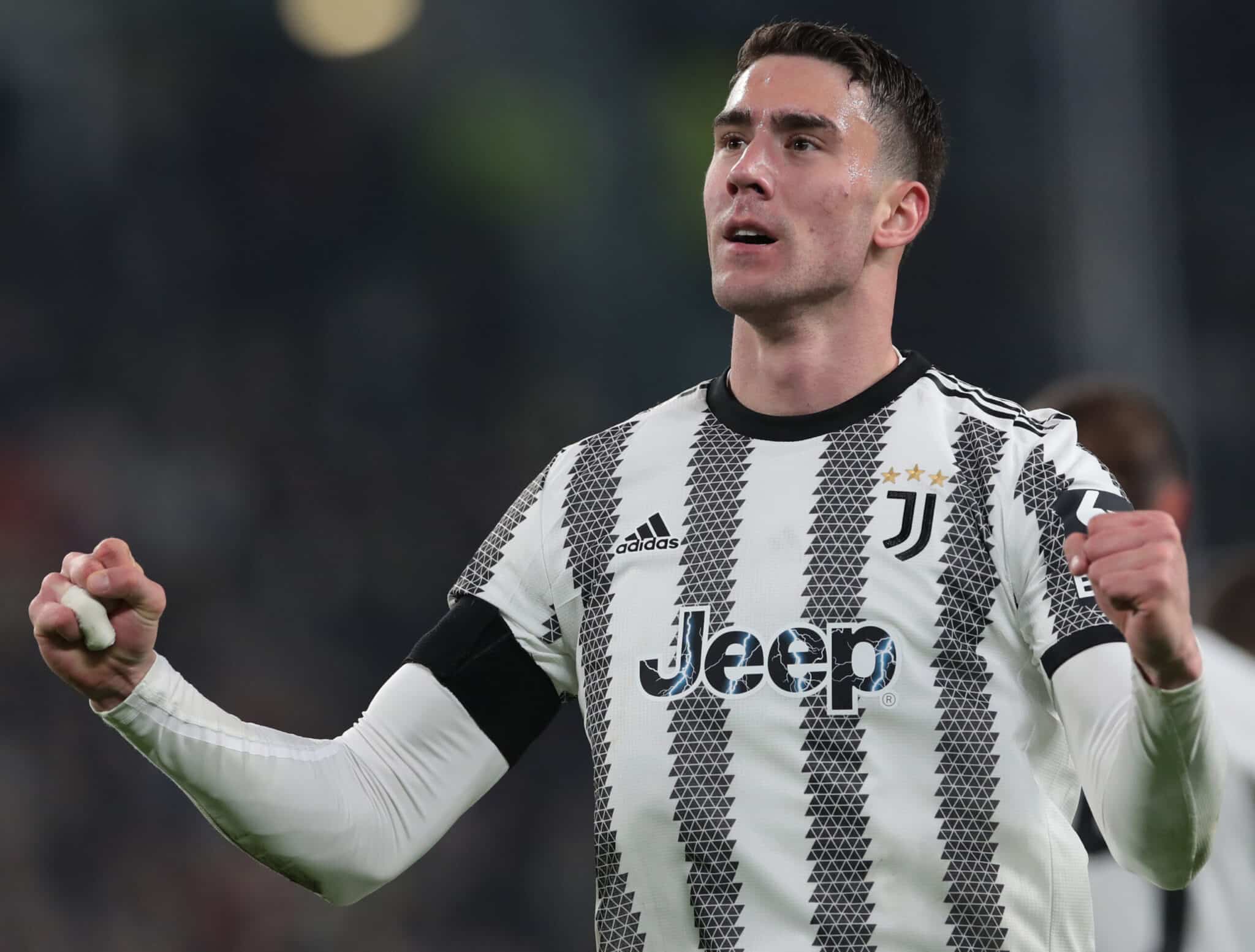 Utd, Bayern eye Juventus star Vlahovic