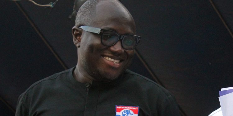 Ernest Yaw Annim sworn in as new Kumawu MP