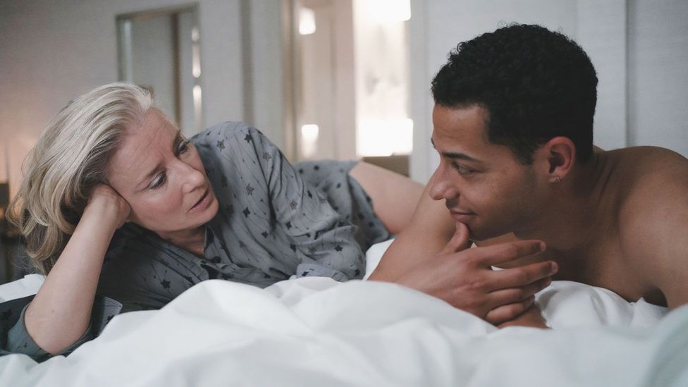 7 things every woman wants to hear during sex