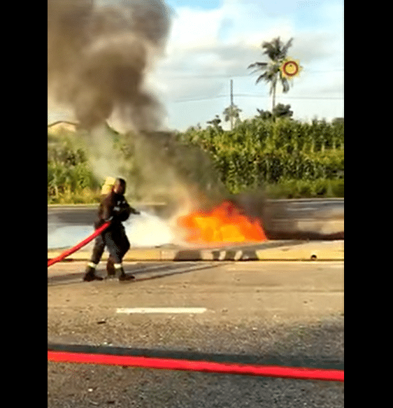 One burnt to death, 3 injured in Asuboi road crash