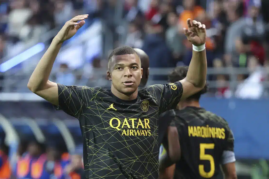 PSG allegedly feel betrayed and hurt by Mbappe over transfer letter leak