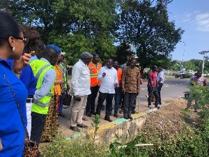 Deputy Local Government Minister inspects drainage works in Accra