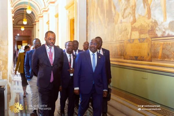Ghana to save $4.8bn annually from gold for oil policy