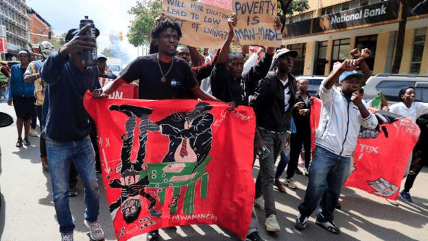 Tear gas protests by Kenyan police against proposed tax increases