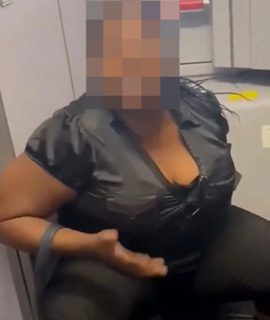 Woman pees on plane floor since ‘flight crew wouldn’t let her use toilet’