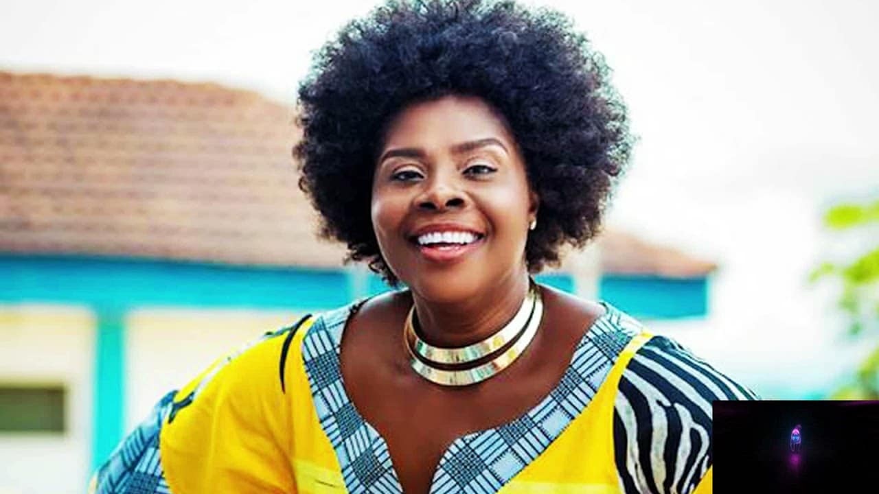 I record some songs on an empty stomach  – Amy Newman