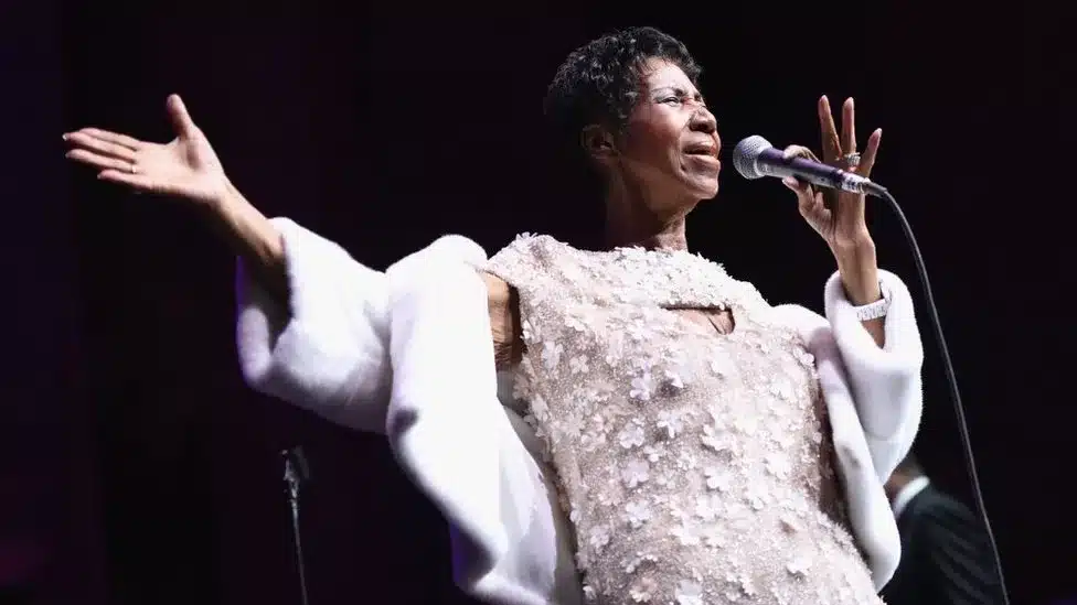 Aretha Franklin’s ‘will’ found under sofa causes tension among sons
