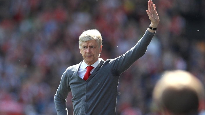 Arsenal unveils statue of ex manager, Arsene Wenger