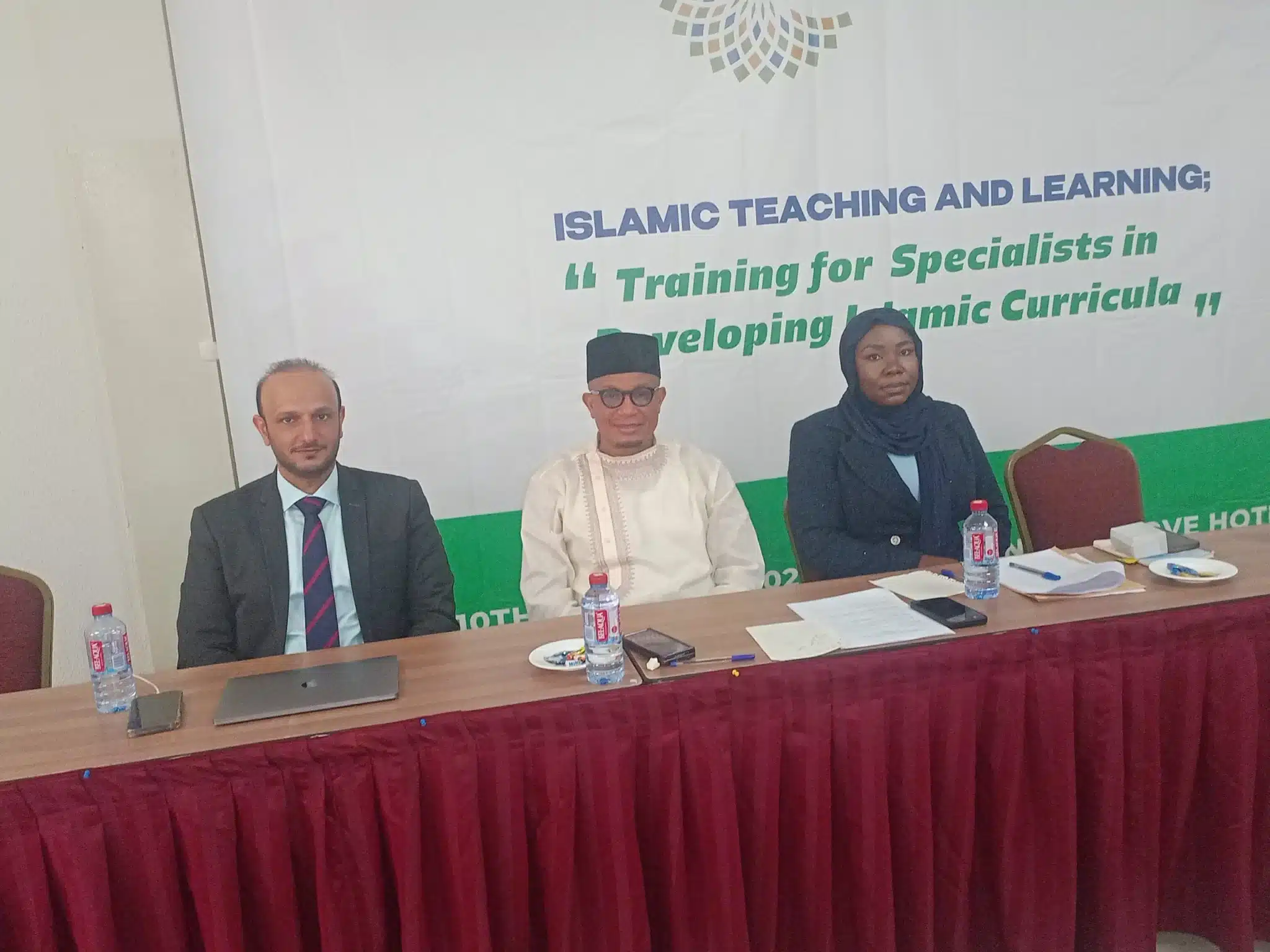 Deputy Information Minister urges Muslim community to embrace modern trends of education