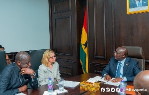 Talks ensue between Vice President Bawumia and World Bank team