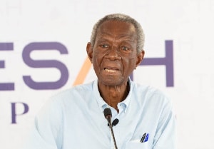 Economist Kwame Pianim commends PURC for imposing fines on board members of ECG