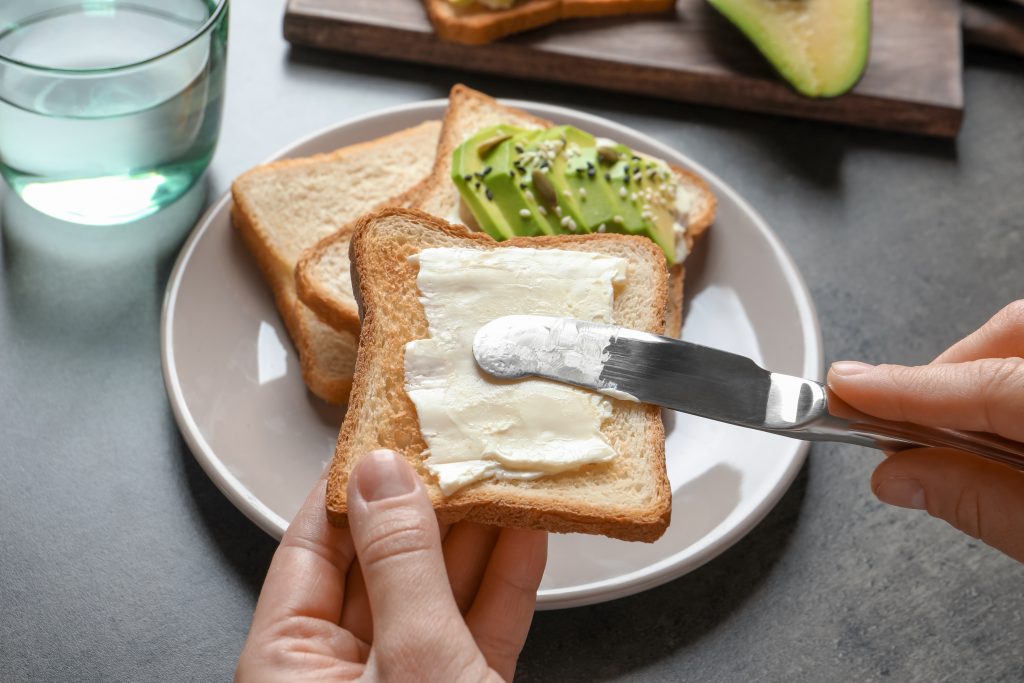Reasons to choose mayonnaise over margarine