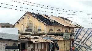 Damaged roof of Sekondi Market structures fixed by Egyapa Mercer