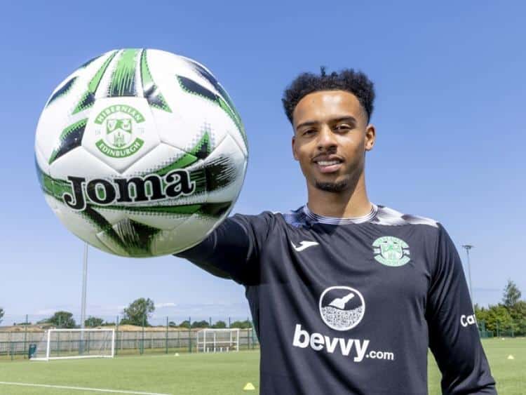 Jojo Wollacott debuts for new club Hibernian