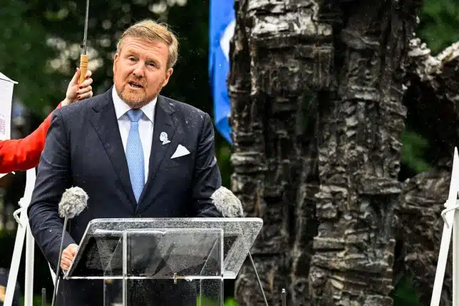 King Willem-Alexander apologises for his country’s inclusion in slave trade