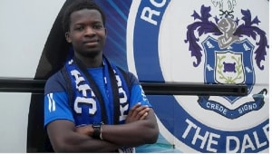 Defender Kwaku Oduroh joins Rochdale AFC on loan