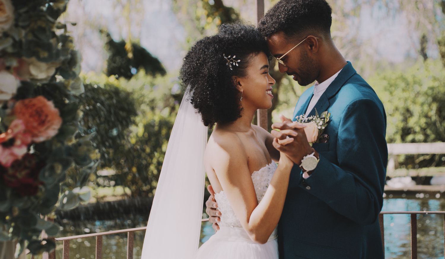 10 ways to plan a low budget wedding