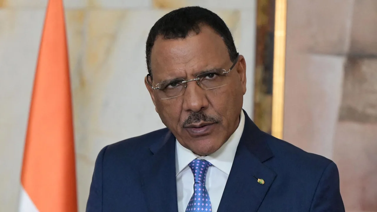 Attempted coup feared in Niger after president’s detention