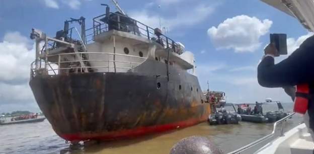 Nigeria invades a vessel carrying stolen crude oil