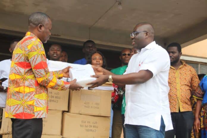 Sammi Awuku sponsors mock exams for BECE candidates in Akuapem North