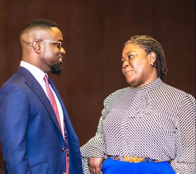My late lawyer wouldn’t have endorsed ‘Try me’ -Sarkodie 