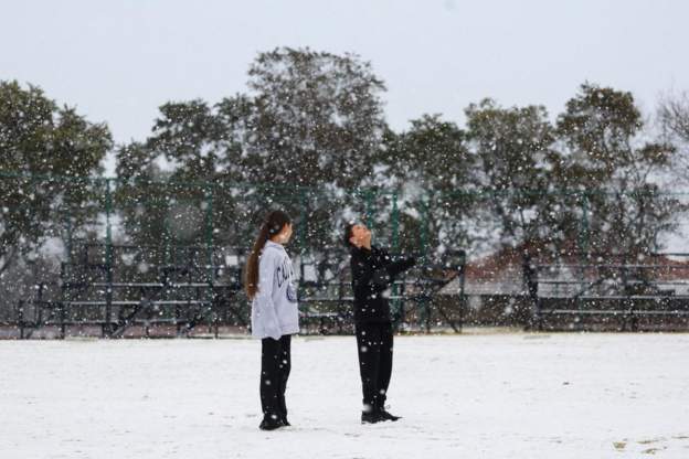 Johannesburg experiences first snowfall since 2012