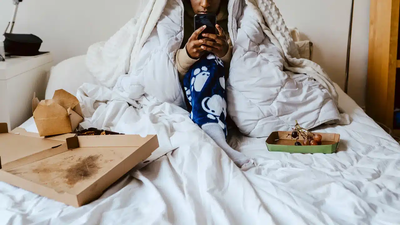 Destructive side of self-care revealed by recent TikTok trend, “bed rotting”